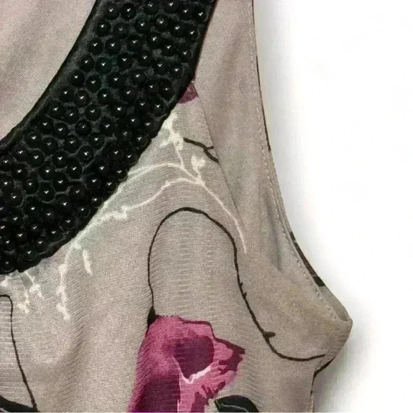 Maurices. -Tan/maroon floral pattern w black beaded neckline-Women’s Sm… - Picture 2 of 5